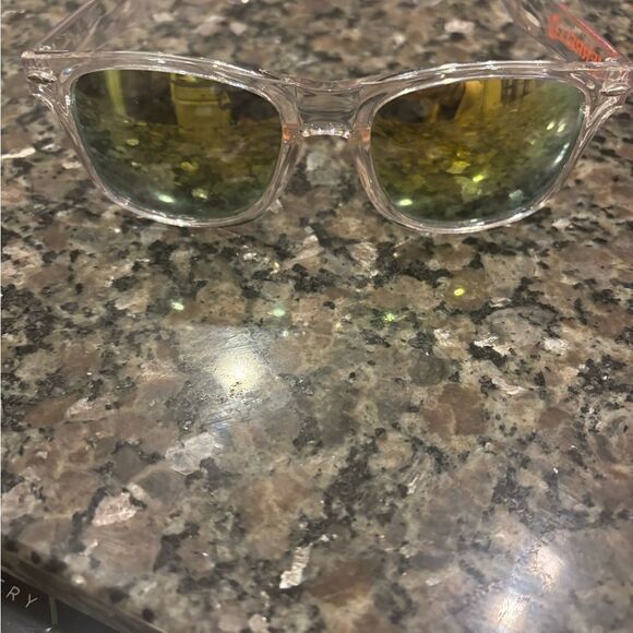 Merrell Sunglasses Yellow Gradient Lenses Clear Plastic Frames NWOT - Picture 4 of 4